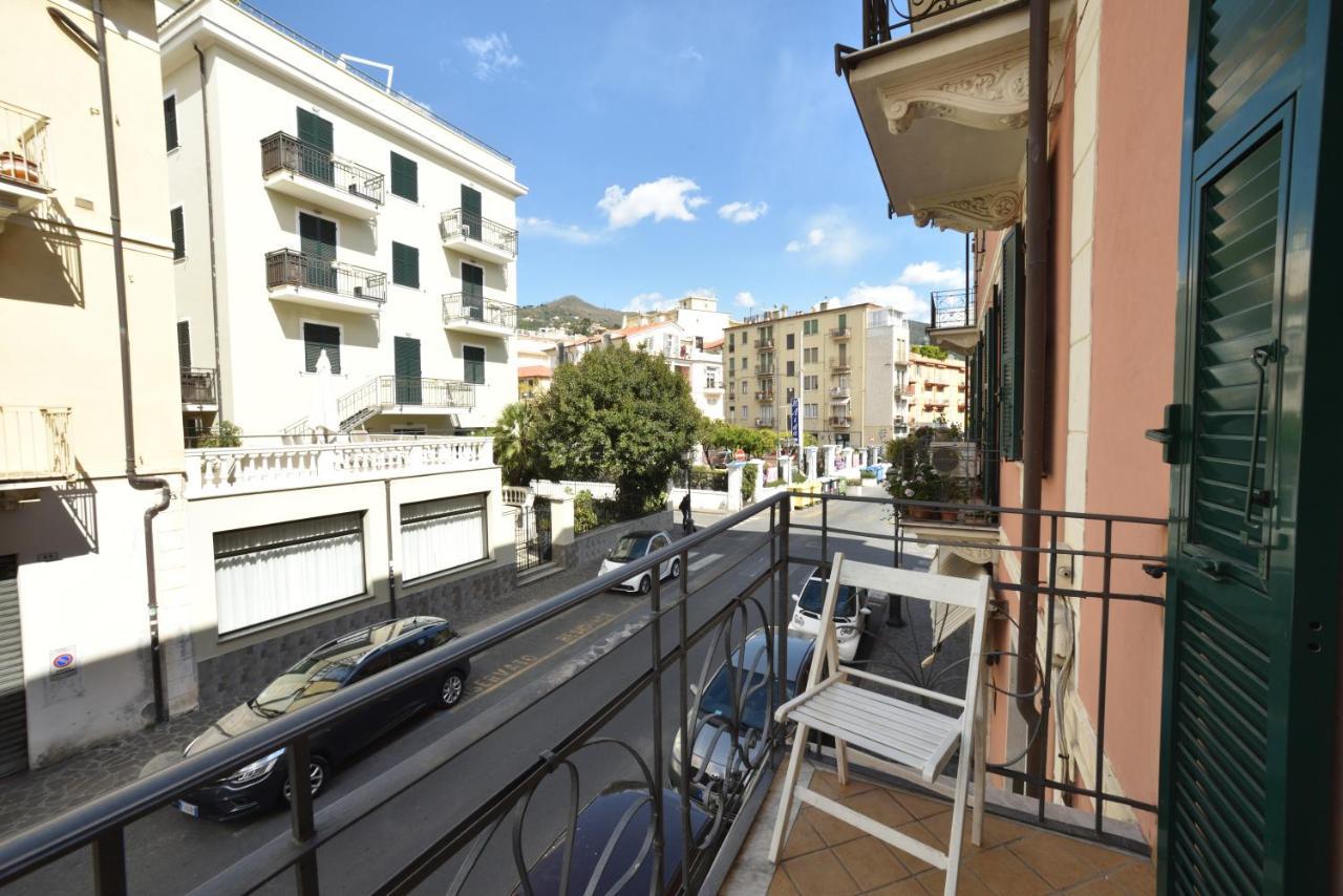 Appartamento Di Nonna Maria Alassio Exteriör bild